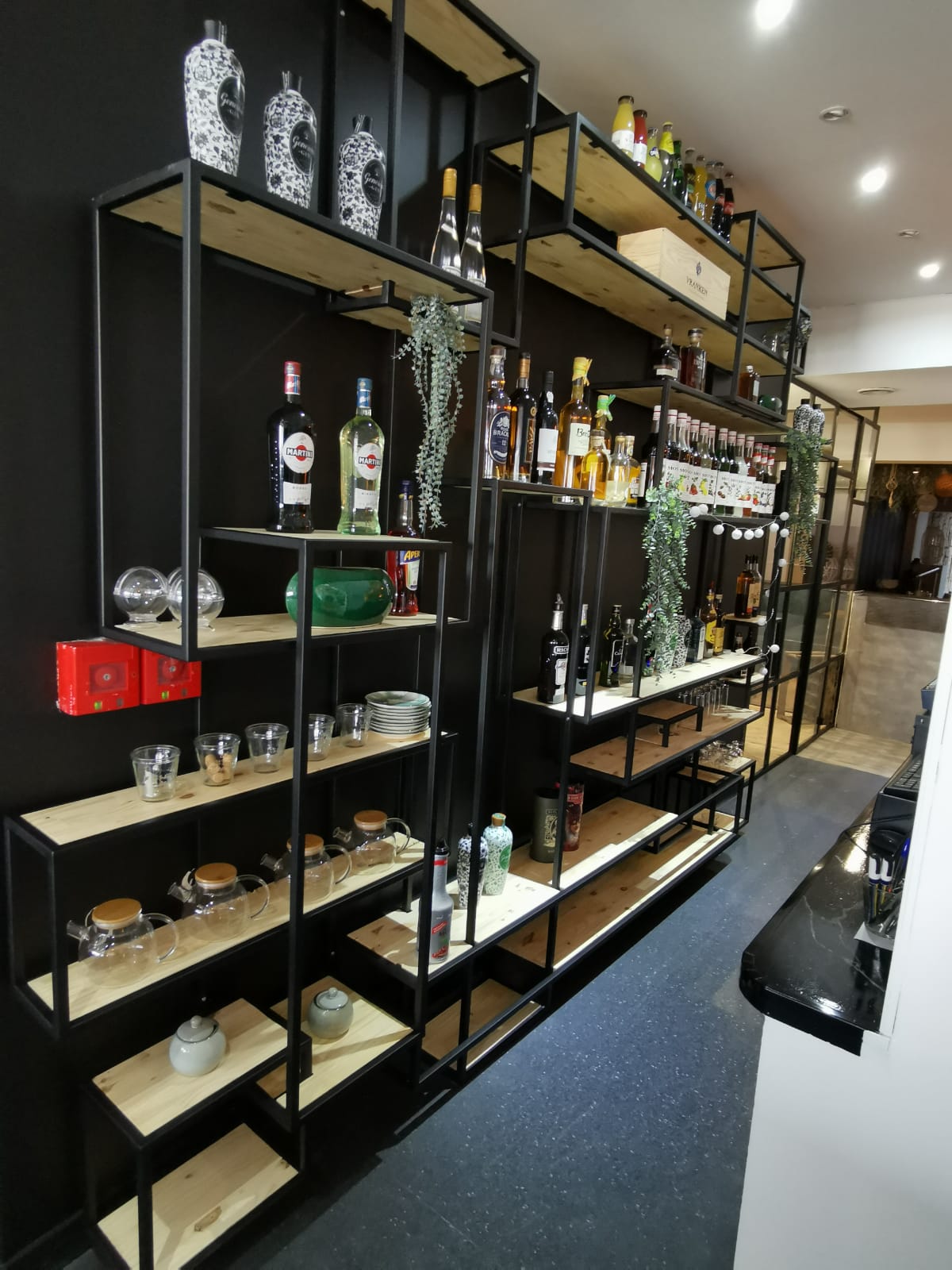 étagère bar